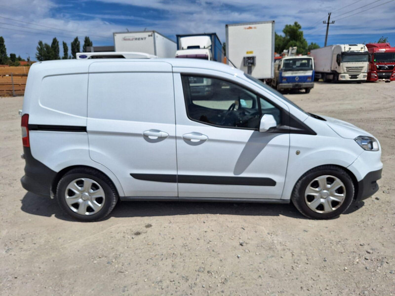 Ford Transit Courier - Frigo - Utilitaire frigorifique: photos 4 Ford Transit Courier - Frigo - Utilitaire frigorifique: photos 4