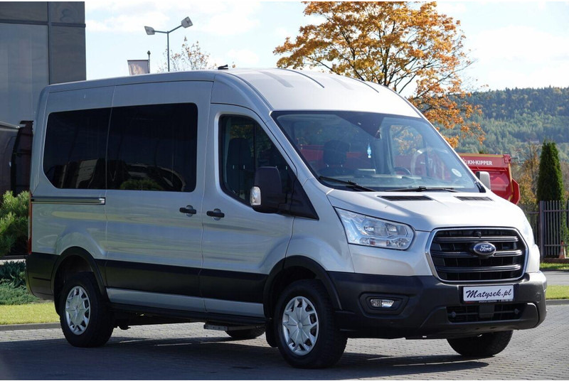 Ford Transit - Minibus, Transport de personnes: photos 1 Ford Transit - Minibus, Transport de personnes: photos 1