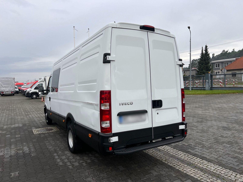Iveco 50C15 3.0 Maxi Long L4H2 Brygadówka Doka 7-miejsc, Koła Bliźniac - Minibus, Transport de personnes: photos 3 Iveco 50C15 3.0 Maxi Long L4H2 Brygadówka Doka 7-miejsc, Koła Bliźniac - Minibus, Transport de personnes: photos 3