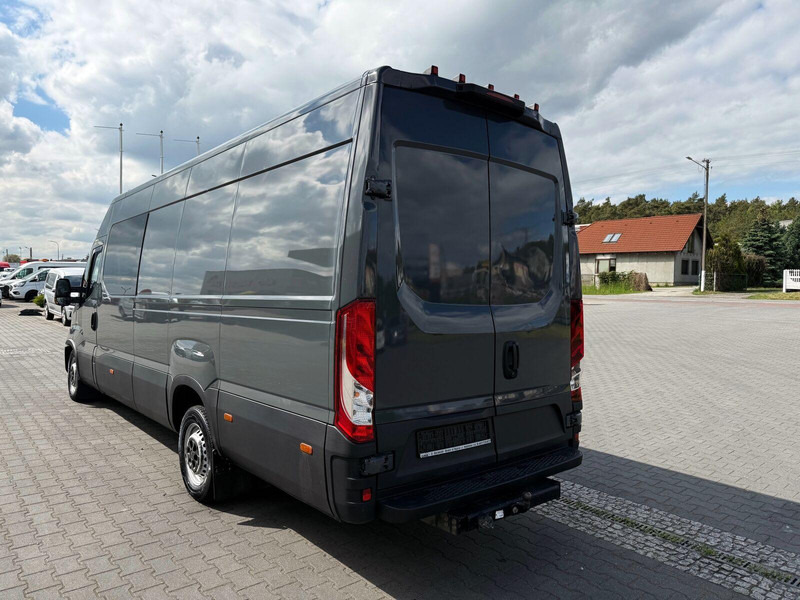 Iveco Daily 35S18 Hi-Matic L4H2 Maxi Furgon Doka Brygadówka 6-miejsc S - Fourgon grand volume: photos 3 Iveco Daily 35S18 Hi-Matic L4H2 Maxi Furgon Doka Brygadówka 6-miejsc S - Fourgon grand volume: photos 3