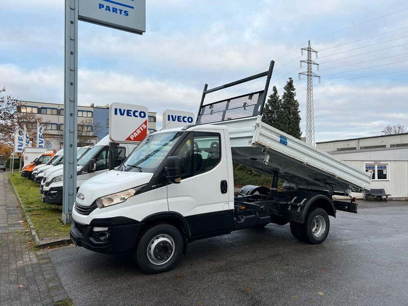 Iveco Daily 70 C 18 - Camion benne: photos 1 Iveco Daily 70 C 18 - Camion benne: photos 1