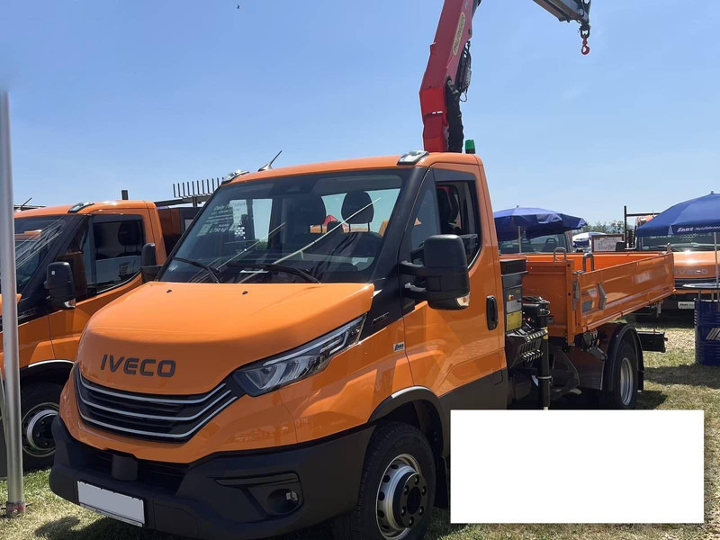 Iveco Daily 70C18H - Flatbed+crane - Camion plateau, Camion grue: photos 1 Iveco Daily 70C18H - Flatbed+crane - Camion plateau, Camion grue: photos 1