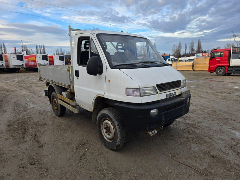 Iveco Scam SM 50 4x4 - 3 sided Tipper - Utilitaire benne: photos 1 Iveco Scam SM 50 4x4 - 3 sided Tipper - Utilitaire benne: photos 1