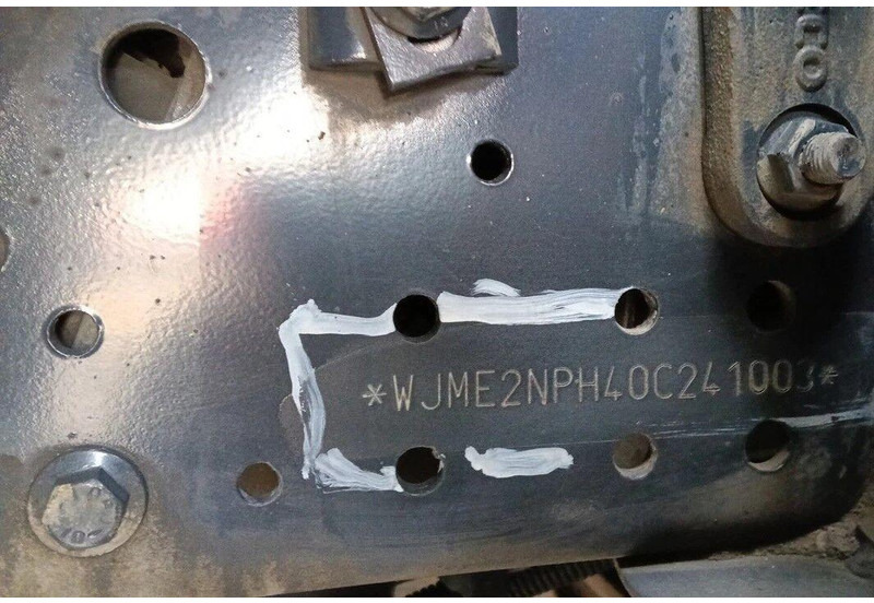 Camion porte-voitures Iveco TGA 33.480 - Machine transporter: photos 11