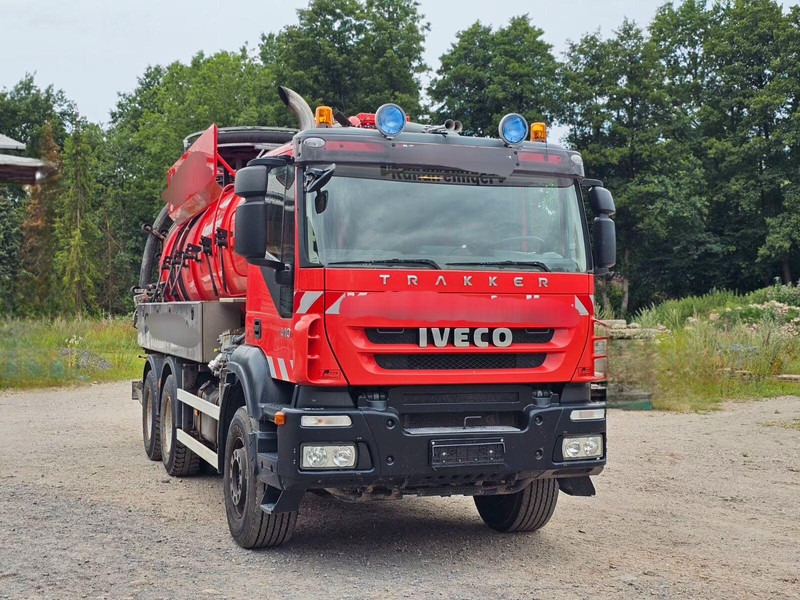 Iveco Trakker AD 260T41 - Vacuum truck - Camion hydrocureur: photos 2 Iveco Trakker AD 260T41 - Vacuum truck - Camion hydrocureur: photos 2
