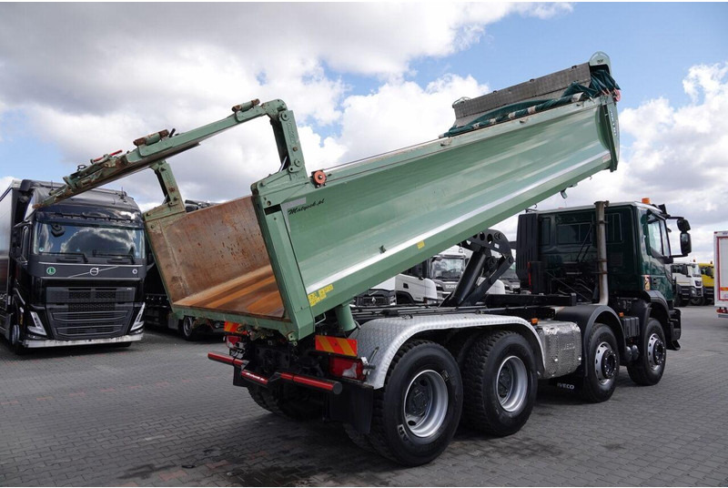 Iveco X-WAY 480 / 8X4 / WYWROTKA / HYDROBURTA / BORDMATIC / HYDROKLAPA - Camion benne: photos 4 Iveco X-WAY 480 / 8X4 / WYWROTKA / HYDROBURTA / BORDMATIC / HYDROKLAPA - Camion benne: photos 4