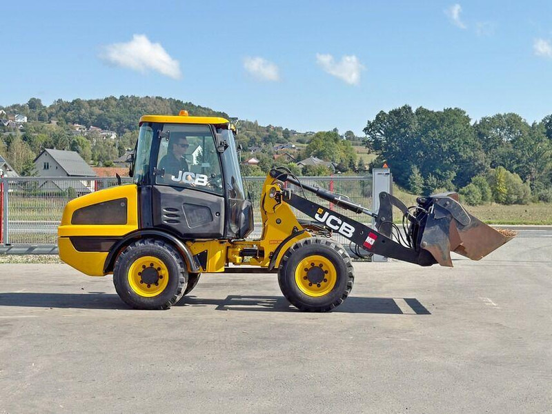 JCB 406 t4 * RADLADER * 4x4 * TOPZUSTAND - Chargeuse sur pneus: photos 5 JCB 406 t4 * RADLADER * 4x4 * TOPZUSTAND - Chargeuse sur pneus: photos 5