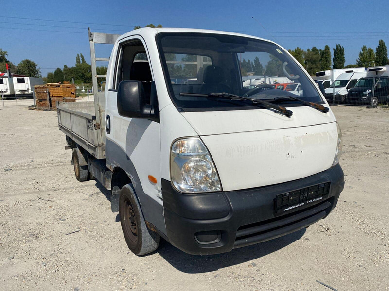 Kia K2500 - 3 sided Tipper - Utilitaire benne: photos 4 Kia K2500 - 3 sided Tipper - Utilitaire benne: photos 4