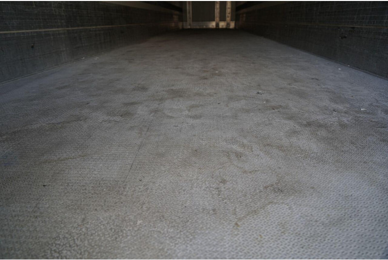 Krone CHŁODNIA / THERMO KING SLXI SPECTRUM  / OŚ PODNOSZONA / ALUFELGI en crédit-bail Krone CHŁODNIA / THERMO KING SLXI SPECTRUM  / OŚ PODNOSZONA / ALUFELGI: photos 19