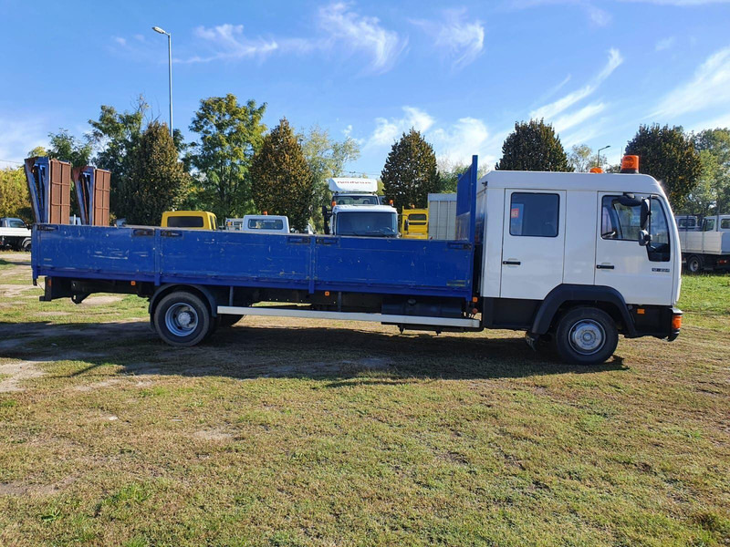 MAN 12.224 - Doka trailer - Camion plateau: photos 4 MAN 12.224 - Doka trailer - Camion plateau: photos 4