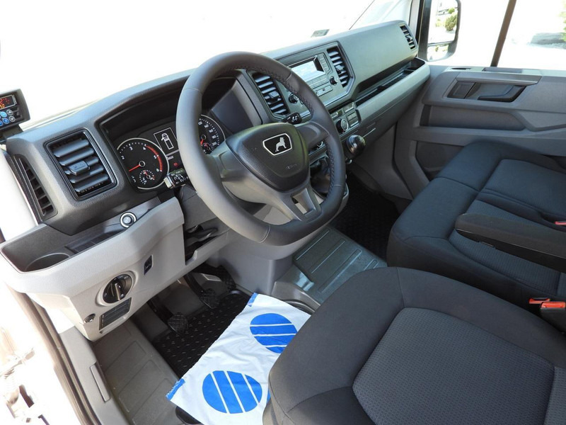 MAN TGE 3.140 CHŁODNIA KONTENER -1*C 8 PALET FUNKCJA GRZANIA TEMPOMA - Utilitaire frigorifique: photos 2 MAN TGE 3.140 CHŁODNIA KONTENER -1*C 8 PALET FUNKCJA GRZANIA TEMPOMA - Utilitaire frigorifique: photos 2