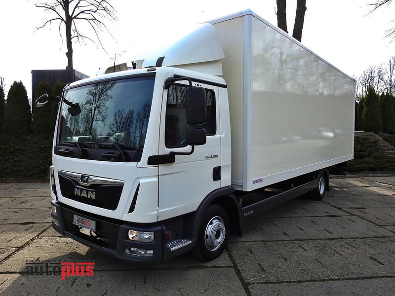 MAN TGL 8.18 KONTENER 16 PALET TEMPOMAT BLIŹNIACZE KOŁA 180KM [ 36 - Camion fourgon: photos 1 MAN TGL 8.18 KONTENER 16 PALET TEMPOMAT BLIŹNIACZE KOŁA 180KM [ 36 - Camion fourgon: photos 1
