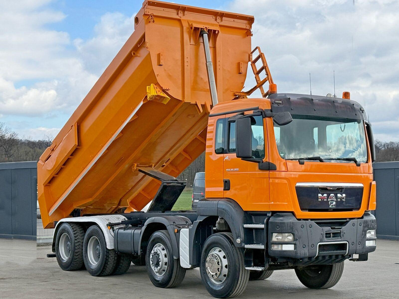 MAN TGS 35.360 KIPPER * 8x6 * TOPZUSTAND - Camion benne: photos 3 MAN TGS 35.360 KIPPER * 8x6 * TOPZUSTAND - Camion benne: photos 3
