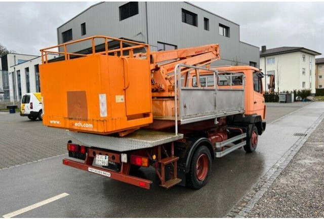 Mercedes-Benz 709 Bucket truck Wumag 14 m - Camion avec nacelle: photos 4 Mercedes-Benz 709 Bucket truck Wumag 14 m - Camion avec nacelle: photos 4
