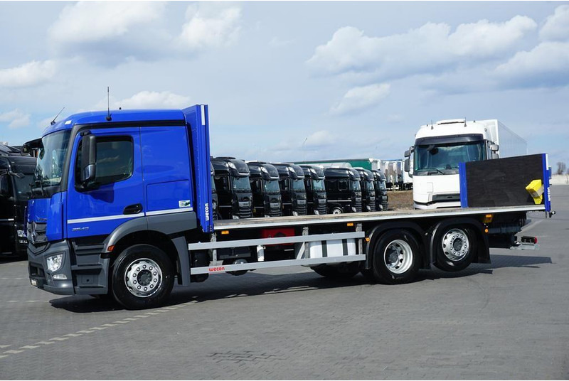 Mercedes-Benz ACTROS / 2543 / ACC / E 6 / PEŁNY ADR / PLATFORMA / ZAWIESIE POD - Camion plateau: photos 3 Mercedes-Benz ACTROS / 2543 / ACC / E 6 / PEŁNY ADR / PLATFORMA / ZAWIESIE POD - Camion plateau: photos 3