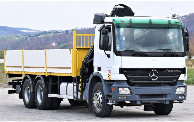 Mercedes-Benz ACTROS 2632 - Camion plateau, Camion grue: photos 3 Mercedes-Benz ACTROS 2632 - Camion plateau, Camion grue: photos 3