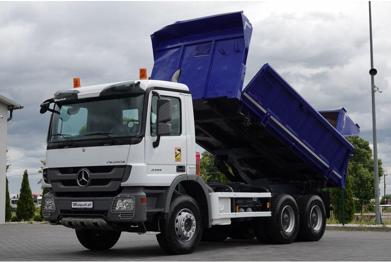 Mercedes-Benz ACTROS 3344 / 6x4 / WYWROTKA 2 STR / BORDMATIC / HYDROBURTA / HY - Camion benne: photos 1 Mercedes-Benz ACTROS 3344 / 6x4 / WYWROTKA 2 STR / BORDMATIC / HYDROBURTA / HY - Camion benne: photos 1