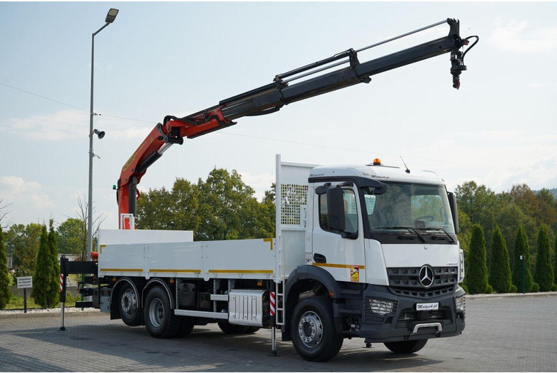 Mercedes-Benz AROCS 2643 - Camion plateau, Camion grue: photos 1 Mercedes-Benz AROCS 2643 - Camion plateau, Camion grue: photos 1