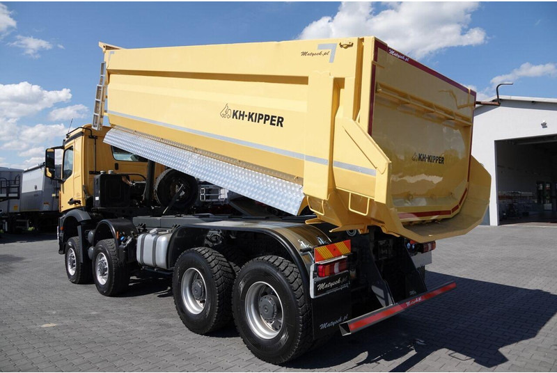 Mercedes-Benz AROCS 4145 / 8x8 / WYWROTKA TYLNOZSYPOWA / KH KIPPER / EURO 6 - Camion benne: photos 5 Mercedes-Benz AROCS 4145 / 8x8 / WYWROTKA TYLNOZSYPOWA / KH KIPPER / EURO 6 - Camion benne: photos 5