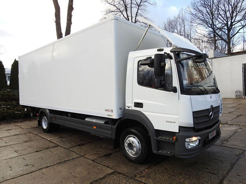 Mercedes-Benz ATEGO 12.24 KONTENER WINDA 18 PALET TEMPOMAT KLIMATYZACJA AUTOMA - Camion fourgon: photos 4 Mercedes-Benz ATEGO 12.24 KONTENER WINDA 18 PALET TEMPOMAT KLIMATYZACJA AUTOMA - Camion fourgon: photos 4