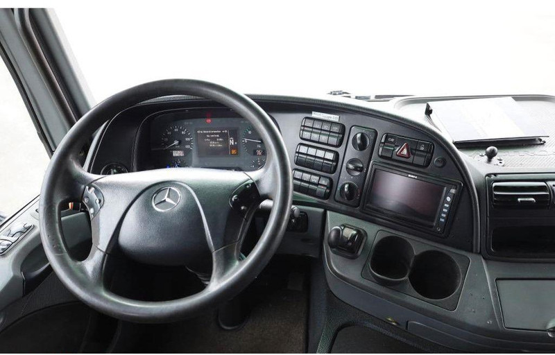 Camion porte-voitures Mercedes-Benz Actros 2532 Vehicle transporter + crane Hiab 477EP-5 HiPro 6x2: photos 19 Camion porte-voitures Mercedes-Benz Actros 2532 Vehicle transporter + crane Hiab 477EP-5 HiPro 6x2: photos 19