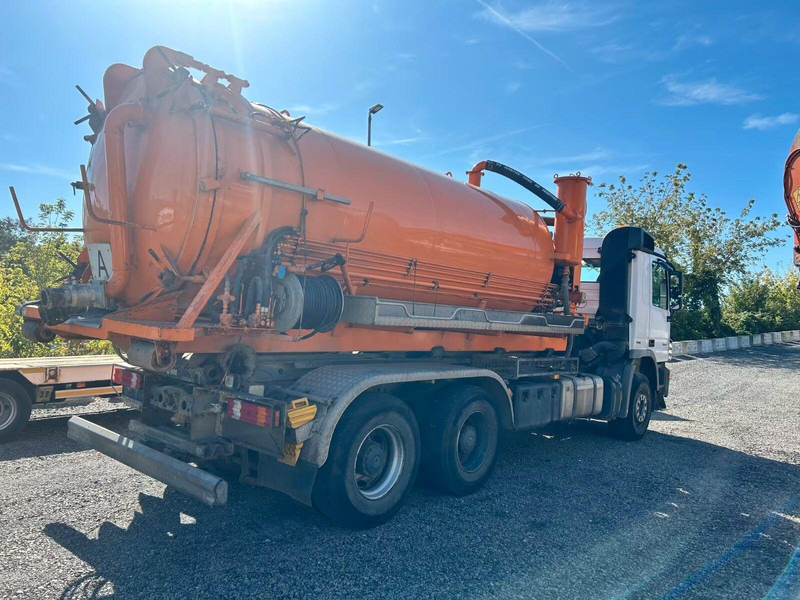 Mercedes-Benz Actros 2644 - Vacuum truck - Camion hydrocureur: photos 3 Mercedes-Benz Actros 2644 - Vacuum truck - Camion hydrocureur: photos 3