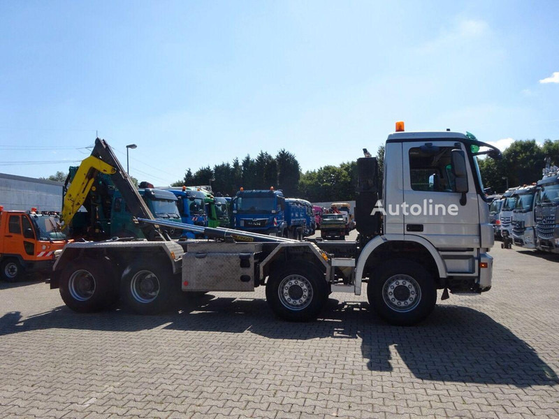 Mercedes-Benz Actros 3244 - Hook lift truck 8x4 en crédit-bail Mercedes-Benz Actros 3244 - Hook lift truck 8x4: photos 14 Mercedes-Benz Actros 3244 - Hook lift truck 8x4 en crédit-bail Mercedes-Benz Actros 3244 - Hook lift truck 8x4: photos 14