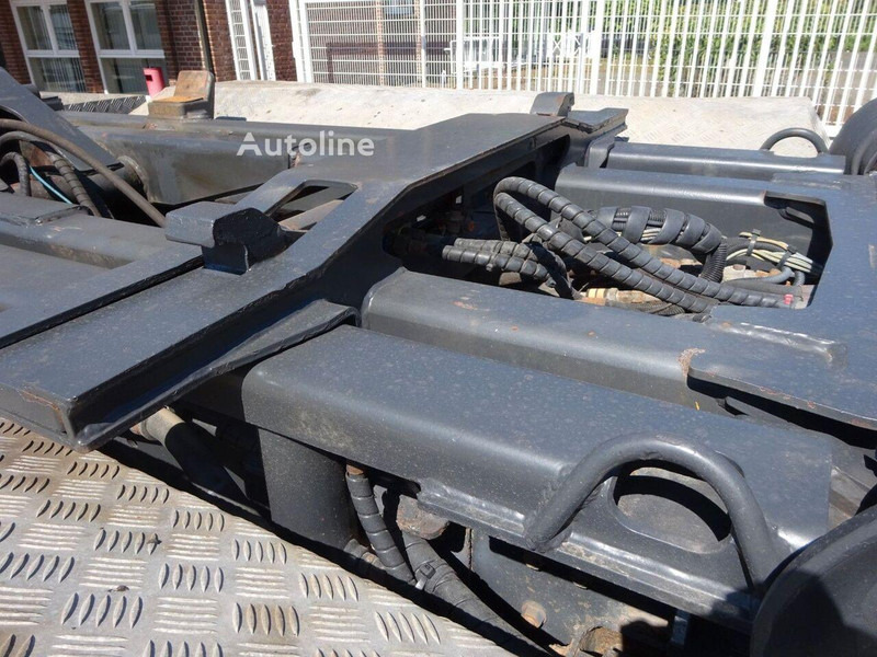 Mercedes-Benz Actros 3244 - Hook lift truck 8x4 en crédit-bail Mercedes-Benz Actros 3244 - Hook lift truck 8x4: photos 16 Mercedes-Benz Actros 3244 - Hook lift truck 8x4 en crédit-bail Mercedes-Benz Actros 3244 - Hook lift truck 8x4: photos 16