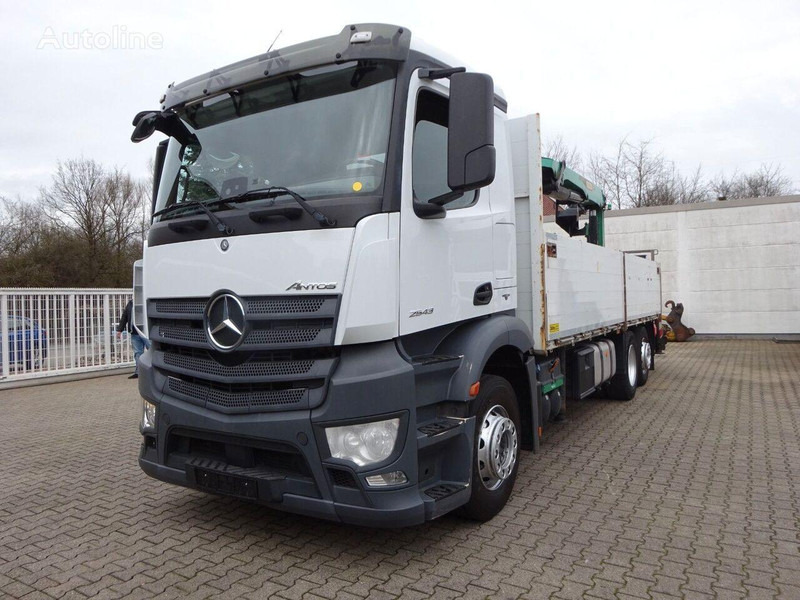 Mercedes-Benz Antos 2543 - Flatbed+crane 6x2 - Camion plateau, Camion grue: photos 1 Mercedes-Benz Antos 2543 - Flatbed+crane 6x2 - Camion plateau, Camion grue: photos 1