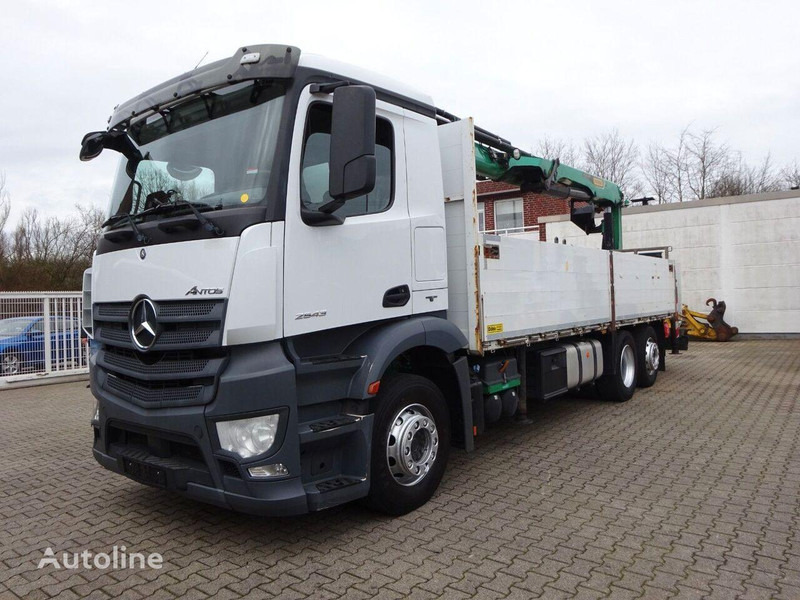 Mercedes-Benz Antos 2543 - Flatbed+crane 6x2 - Camion plateau, Camion grue: photos 2 Mercedes-Benz Antos 2543 - Flatbed+crane 6x2 - Camion plateau, Camion grue: photos 2