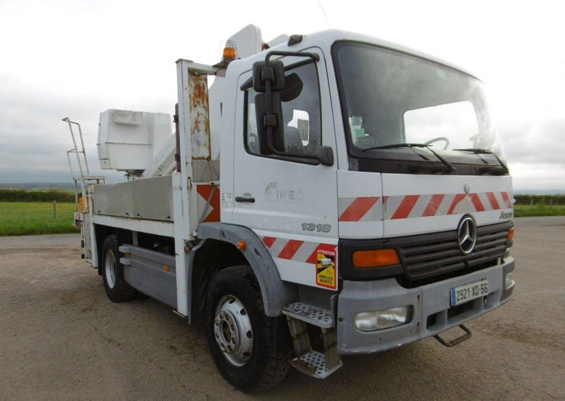 Mercedes-Benz Atego 1318 Nacelle - Lifting basket truck - Camion avec nacelle: photos 2 Mercedes-Benz Atego 1318 Nacelle - Lifting basket truck - Camion avec nacelle: photos 2