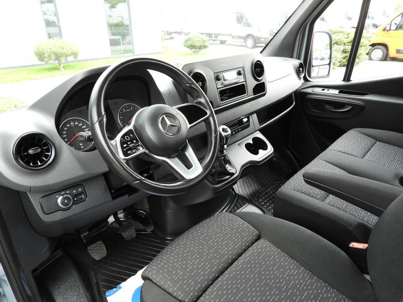 Mercedes-Benz SPRINTER 315 SKRZYNIA 8 PALET TEMPOMAT KLIMATYZACJA 150KM [ 199 - Utilitaire plateau: photos 2 Mercedes-Benz SPRINTER 315 SKRZYNIA 8 PALET TEMPOMAT KLIMATYZACJA 150KM [ 199 - Utilitaire plateau: photos 2