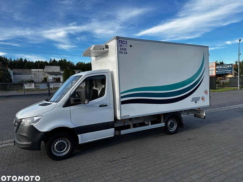 Mercedes-Benz Sprinter 314 CDI EURO 6D REFRIGERATOR BODY 1.HAND V300 MAX - Utilitaire frigorifique: photos 2 Mercedes-Benz Sprinter 314 CDI EURO 6D REFRIGERATOR BODY 1.HAND V300 MAX - Utilitaire frigorifique: photos 2