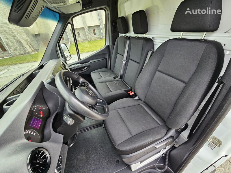 Mercedes-Benz Sprinter 419/519 CDI 3 way tipper en crédit-bail Mercedes-Benz Sprinter 419/519 CDI 3 way tipper: photos 15 Mercedes-Benz Sprinter 419/519 CDI 3 way tipper en crédit-bail Mercedes-Benz Sprinter 419/519 CDI 3 way tipper: photos 15