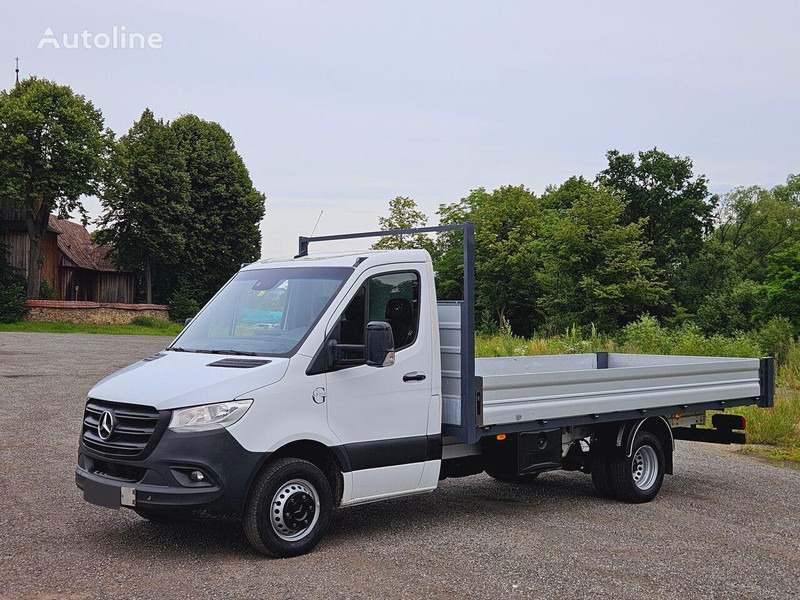 Mercedes-Benz Sprinter 519 CDI Flatbed - Camion plateau: photos 1 Mercedes-Benz Sprinter 519 CDI Flatbed - Camion plateau: photos 1