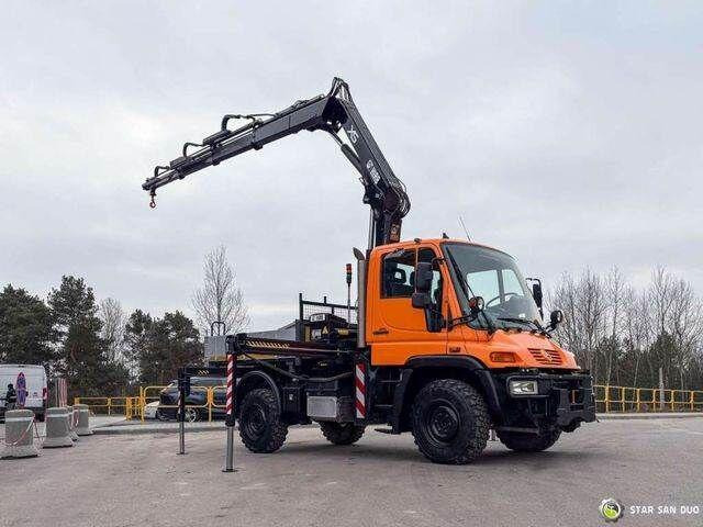 Mercedes-Benz UNIMOG U300 4x4 HIAB 122 D-3 CRANE - Camion benne, Camion grue: photos 3 Mercedes-Benz UNIMOG U300 4x4 HIAB 122 D-3 CRANE - Camion benne, Camion grue: photos 3