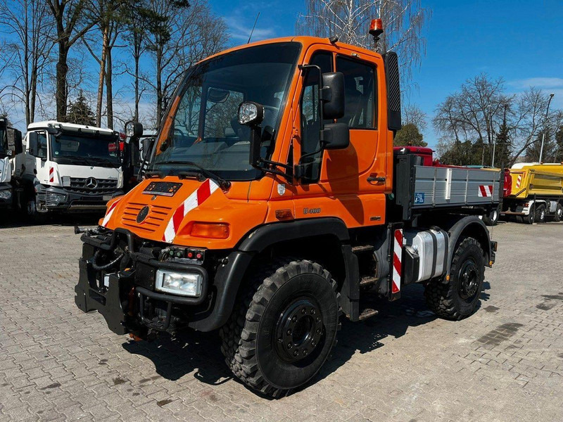 Mercedes-Benz UNIMOG U400 405/12 ZUGMASCHINE/ KIPPER - Tombereau: photos 2 Mercedes-Benz UNIMOG U400 405/12 ZUGMASCHINE/ KIPPER - Tombereau: photos 2