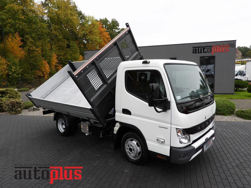 Mitsubishi CANTER FUSO 3C15 - Camion benne: photos 1 Mitsubishi CANTER FUSO 3C15 - Camion benne: photos 1