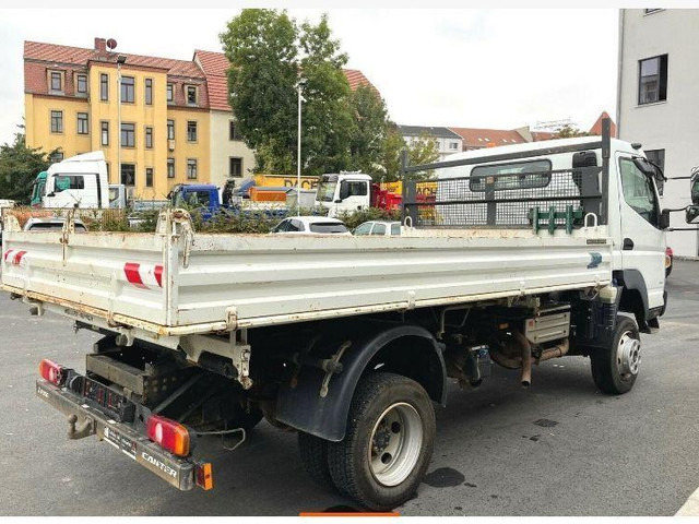 Mitsubishi Fuso 4x4 3 way tipper - Camion benne: photos 4 Mitsubishi Fuso 4x4 3 way tipper - Camion benne: photos 4