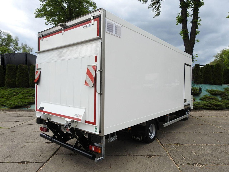 Mitsubishi Fuso CANTER FUSO 7C15 KONTENER CHŁODNIA WINDA 14 PALET -4*C ZASILANIE - Camion frigorifique: photos 3 Mitsubishi Fuso CANTER FUSO 7C15 KONTENER CHŁODNIA WINDA 14 PALET -4*C ZASILANIE - Camion frigorifique: photos 3