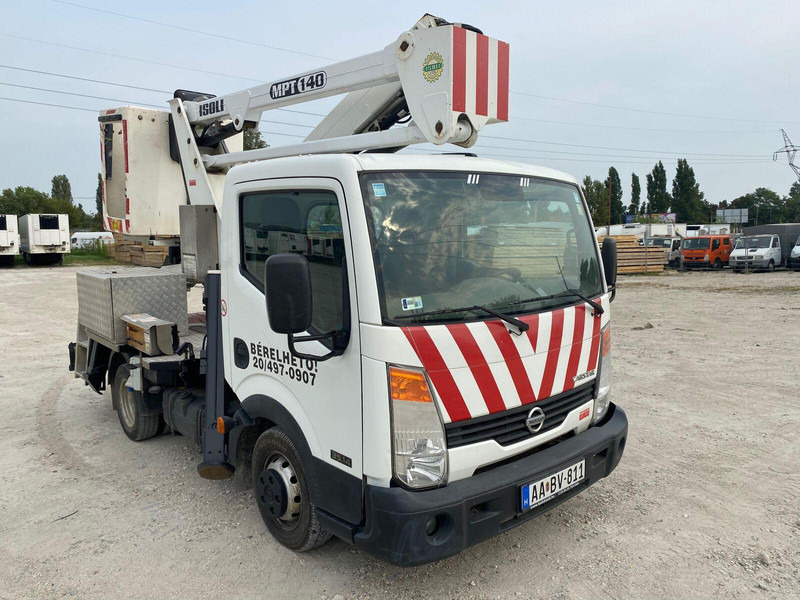 Nissan Cabstar 35.14 - ISOLI Lifting Basket - 14m - Camion avec nacelle: photos 2 Nissan Cabstar 35.14 - ISOLI Lifting Basket - 14m - Camion avec nacelle: photos 2