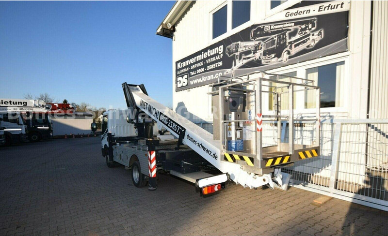 Nissan NT400 Cabstar Klaas Theo Emelőkosaras 25m - Camion avec nacelle: photos 4 Nissan NT400 Cabstar Klaas Theo Emelőkosaras 25m - Camion avec nacelle: photos 4