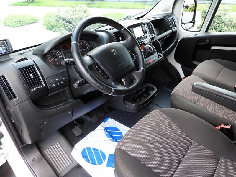 Peugeot BOXER CHŁODNIA KONTENER 0*C 8 PALET TEMPOMAT LEDY KLIMATYZACJA - Fourgon grand volume: photos 2 Peugeot BOXER CHŁODNIA KONTENER 0*C 8 PALET TEMPOMAT LEDY KLIMATYZACJA - Fourgon grand volume: photos 2