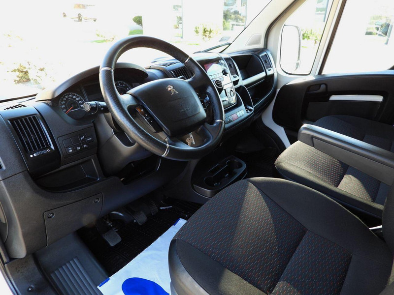 Peugeot BOXER PLANDEKA - Utilitaire rideaux coulissants (PLSC): photos 2 Peugeot BOXER PLANDEKA - Utilitaire rideaux coulissants (PLSC): photos 2