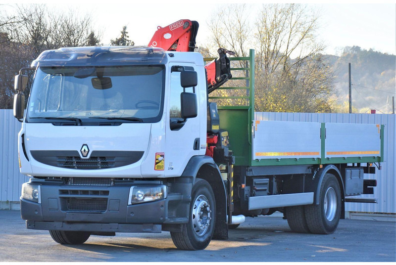 Renault  - Camion plateau, Camion grue: photos 4 Renault  - Camion plateau, Camion grue: photos 4
