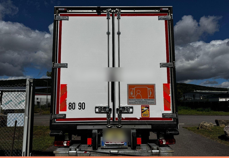 Renault D 16.220 - Camion frigorifique: photos 5 Renault D 16.220 - Camion frigorifique: photos 5