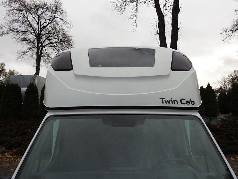 Utilitaire rideaux coulissants (PLSC) Renault MASTER PLANDEKA 8 PALET TEMPOMAT KLIMATYZACJA LEDY 165KM [ 1416: photos 15 Utilitaire rideaux coulissants (PLSC) Renault MASTER PLANDEKA 8 PALET TEMPOMAT KLIMATYZACJA LEDY 165KM [ 1416: photos 15