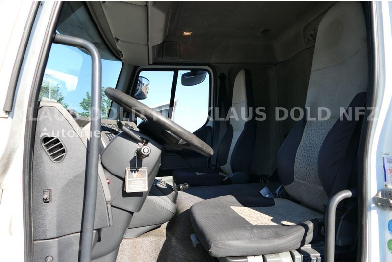 Camion frigorifique Renault MIDLUM 220 - Fridge: photos 19