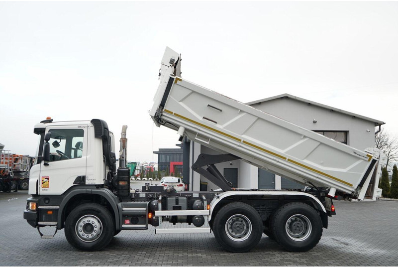 Scania P 410 / 6x4 / WYWROTKA DWU-STRONNA / HYDROBURTA / BOARDMATIC / - Camion benne: photos 3 Scania P 410 / 6x4 / WYWROTKA DWU-STRONNA / HYDROBURTA / BOARDMATIC / - Camion benne: photos 3