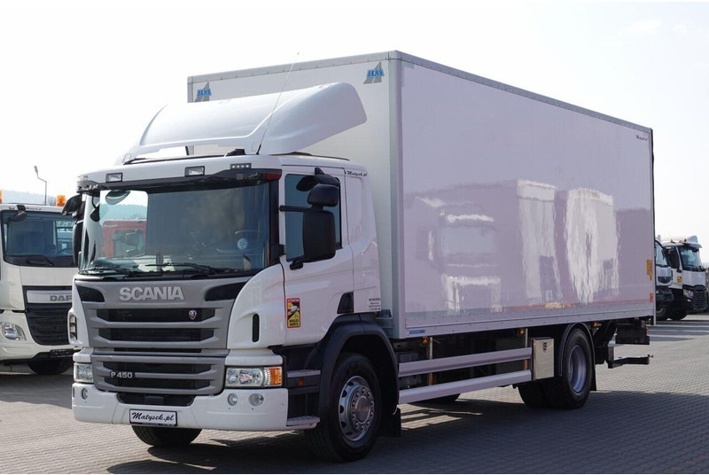 Scania P 450 / 4x2 / IZOTERMA / NIISKI PRZEBIEG 96 tys. km / WINDA ZA - Camion frigorifique: photos 3 Scania P 450 / 4x2 / IZOTERMA / NIISKI PRZEBIEG 96 tys. km / WINDA ZA - Camion frigorifique: photos 3